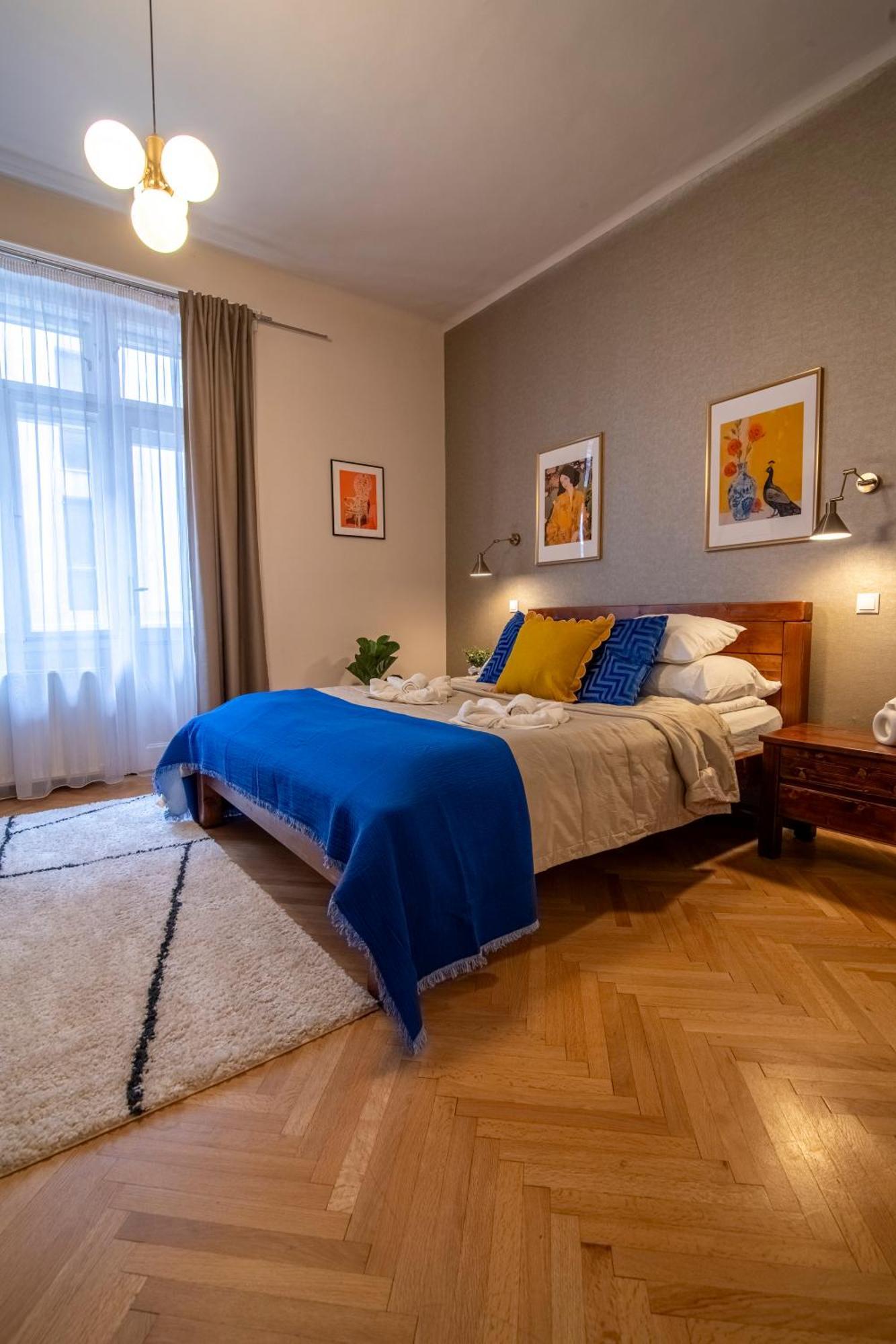 Be A Budapester Ngoại thất bức ảnh